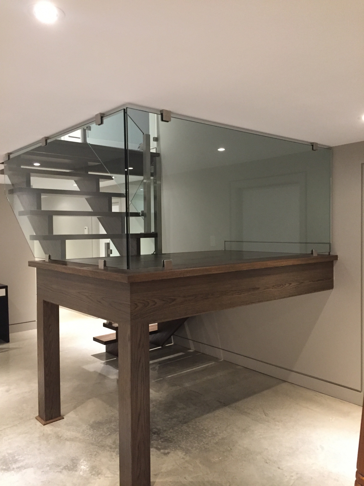 Escalier_Chêne_Blanc_et_verre