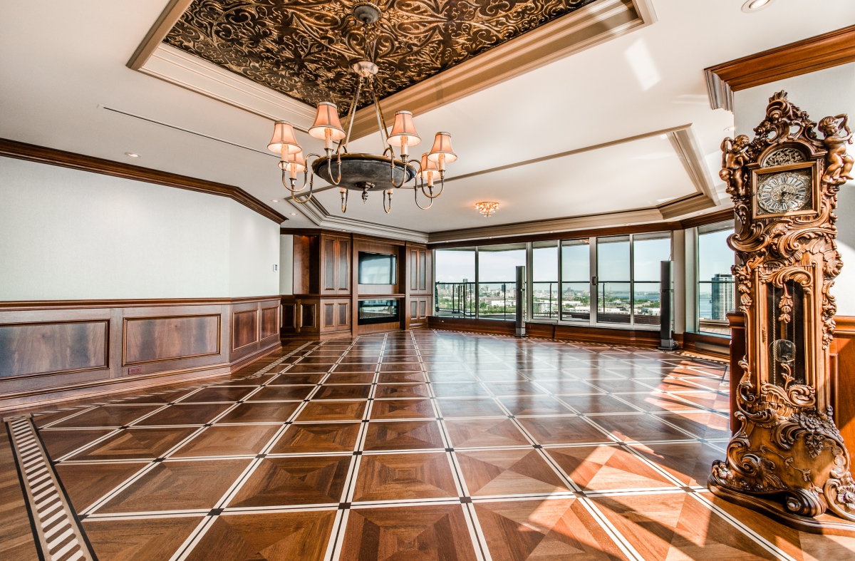 Parquet Jatoba avec insertion érable