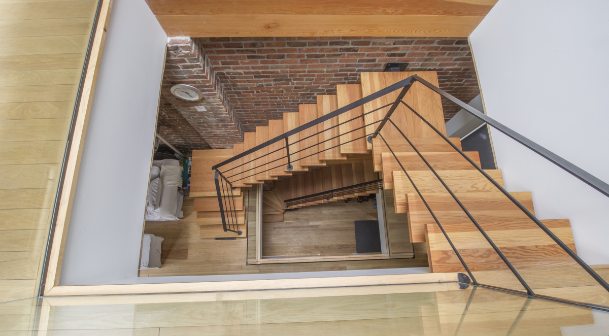 Escalier_BC_FIR_ouvert_et_verre